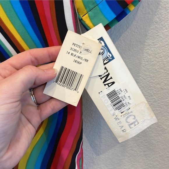 Vintage 80’s NWT Deadsock Renaissance Wavy Rainbow Stripe Top Size Small - Picture 4 of 8